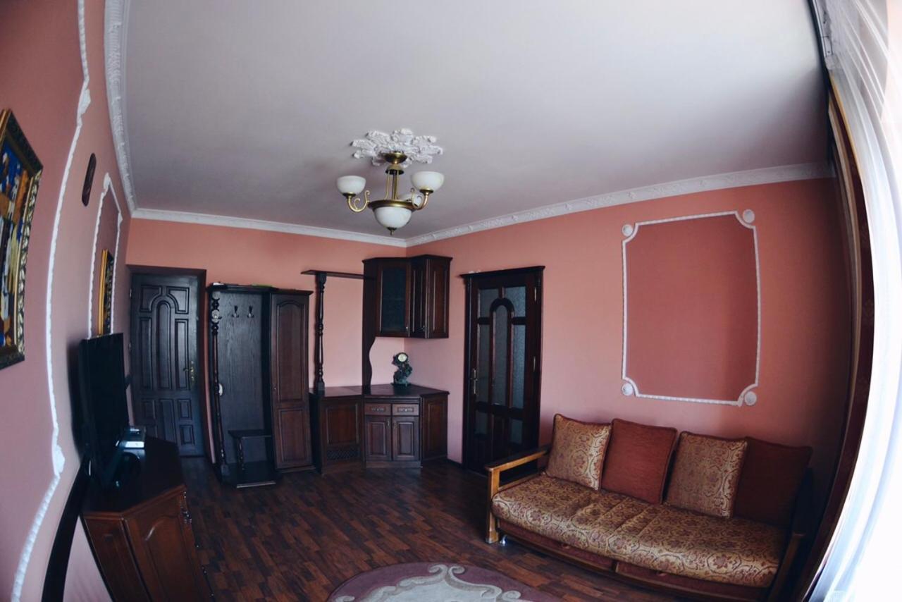 3-Room Apartments In Central City ลวีฟ ภายนอก รูปภาพ
